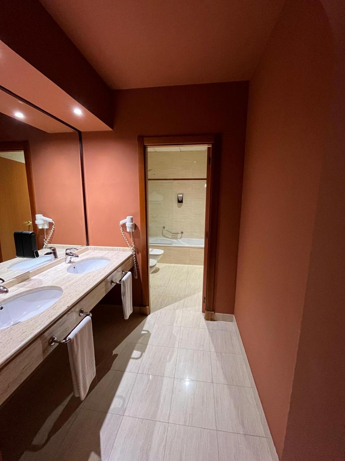 Hotel Alkalat الكالا ذي غواذَيْرا المظهر الخارجي الصورة